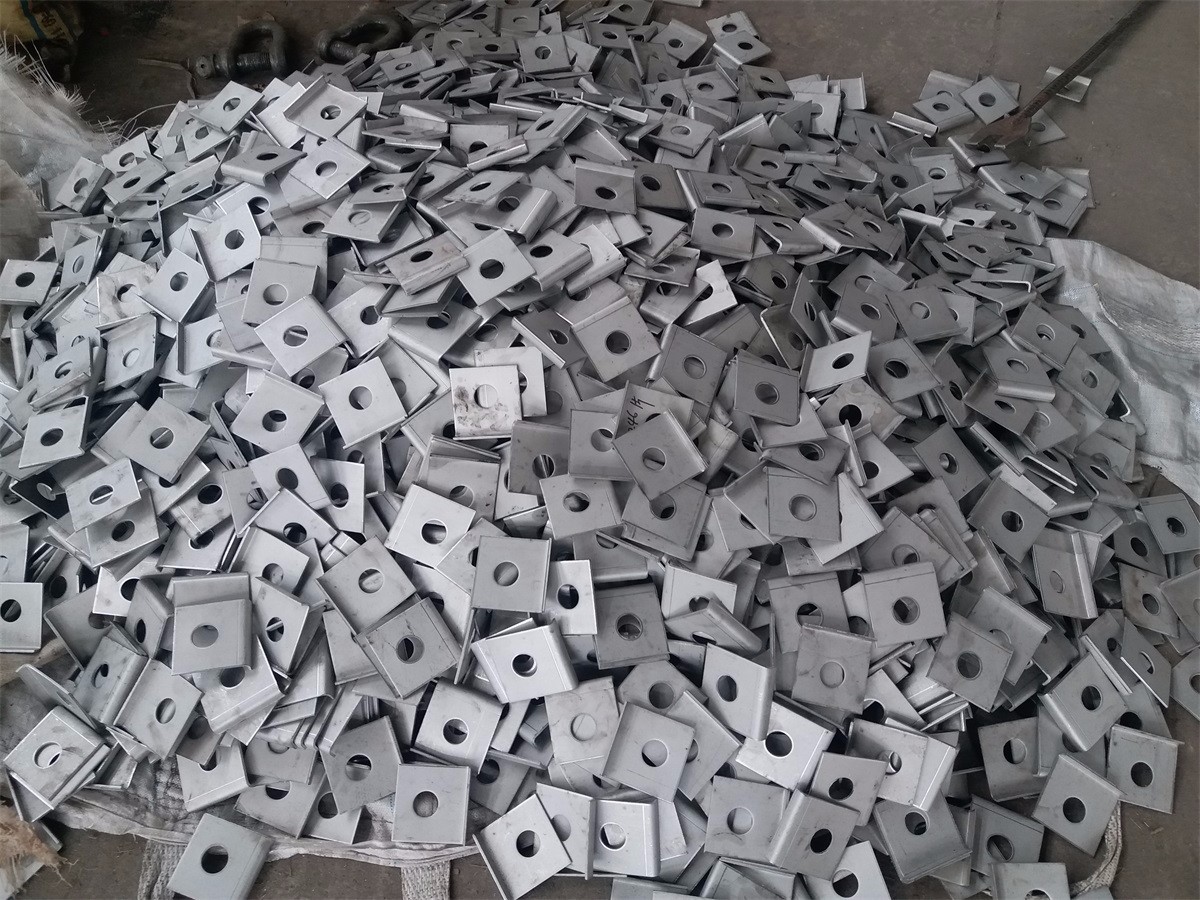 預(yù)埋件（金屬配件）